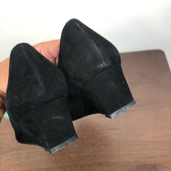 Stuart Weitzman Black Suede Slip On Wedges Size 8M - Picture 4 of 7